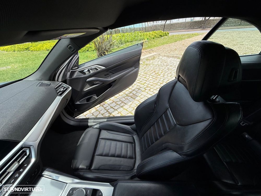 BMW 420 d Desportiva M Auto - 25