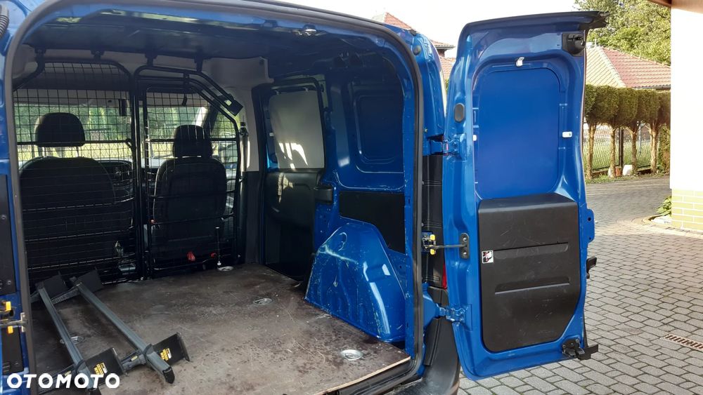 Fiat Doblo - 37