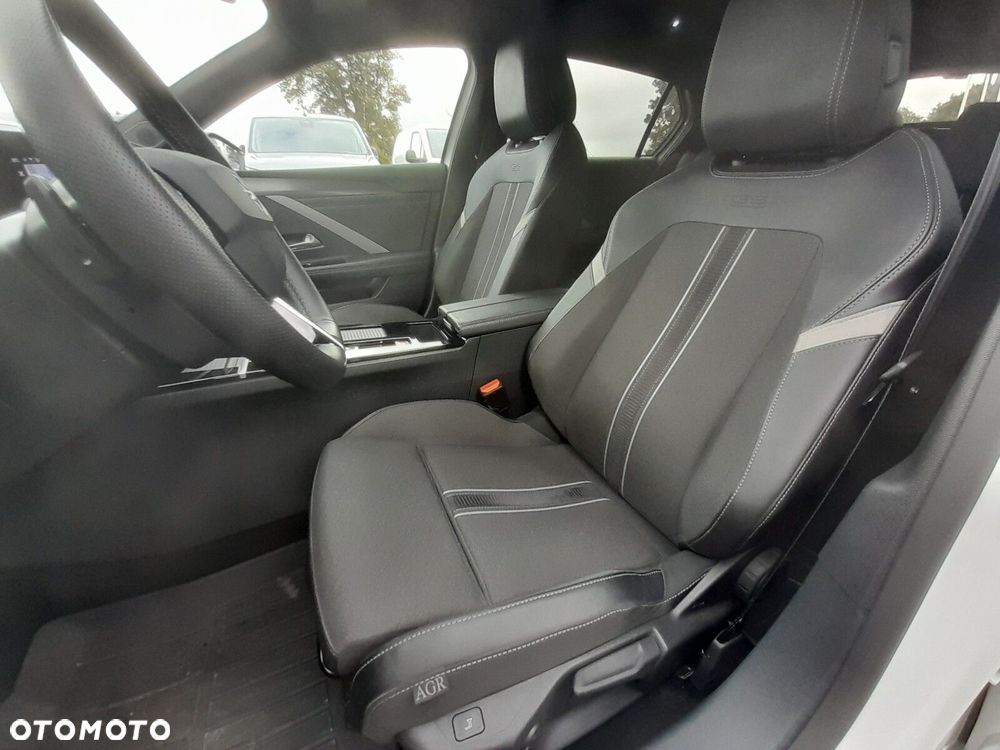 Opel Astra - 17