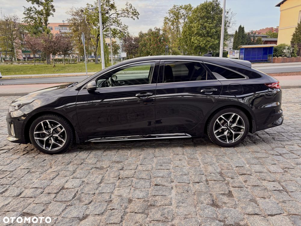 Kia ProCeed - 4