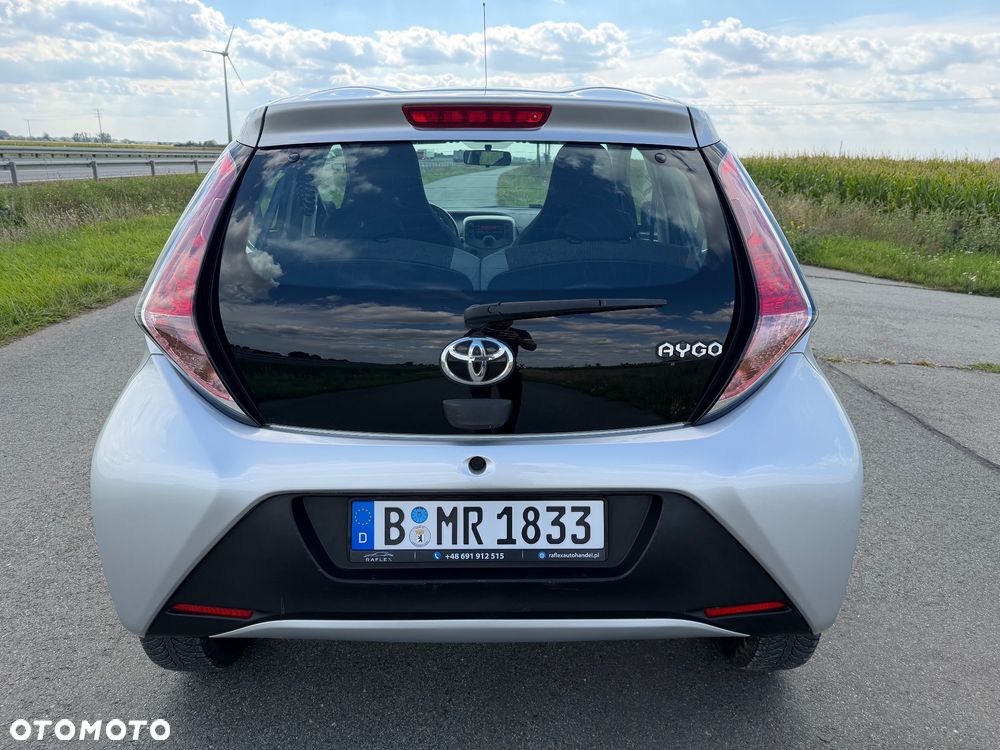 Toyota Aygo 1.0 VVT-i Sprint EU6 - 13