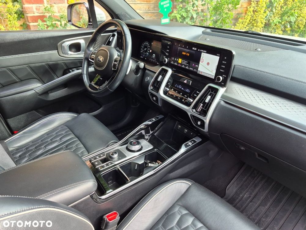 Kia Sorento - 22