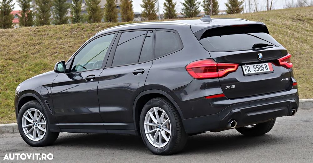 BMW X3 xDrive30e Aut. Luxury Line - 8