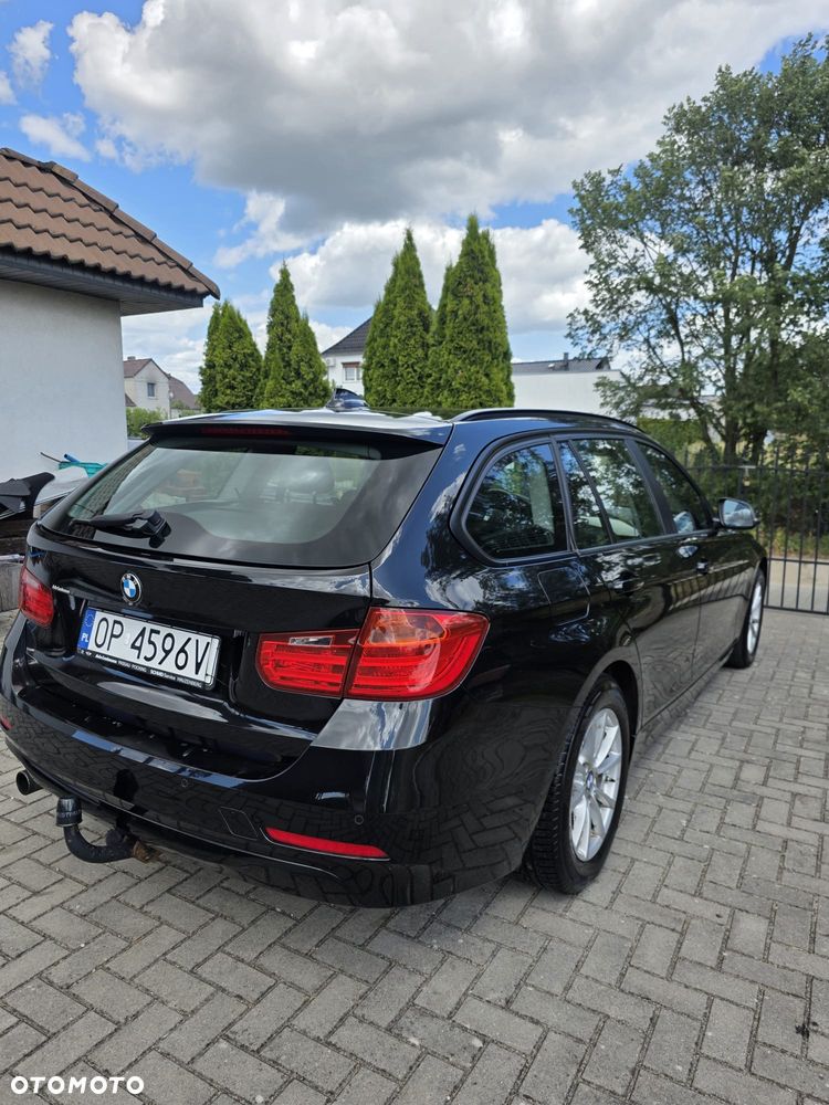 BMW Seria 3 316i - 14