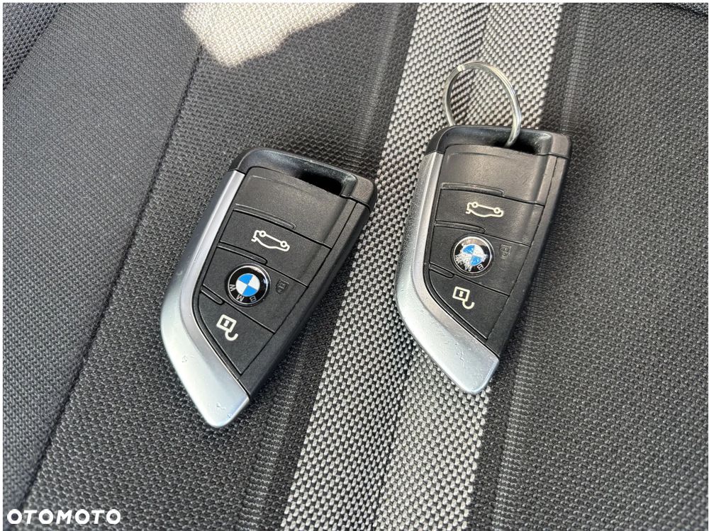 BMW X1 sDrive18d Advantage - 36