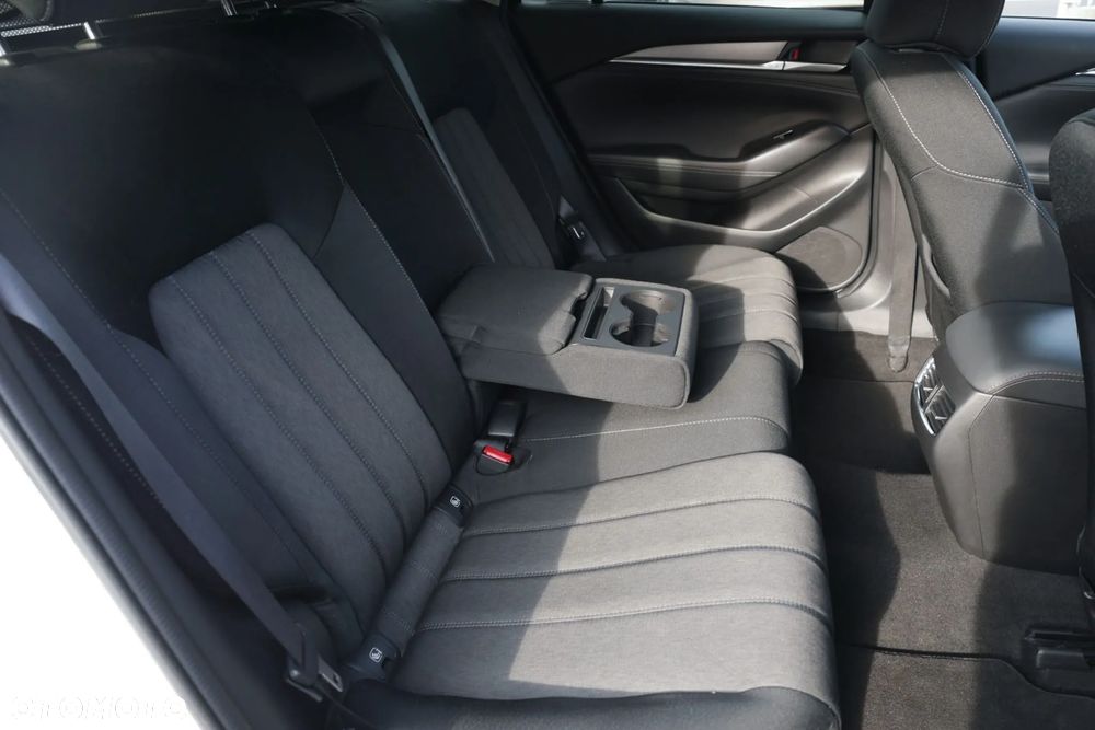 Mazda 6 2.0 SkyMotion - 25