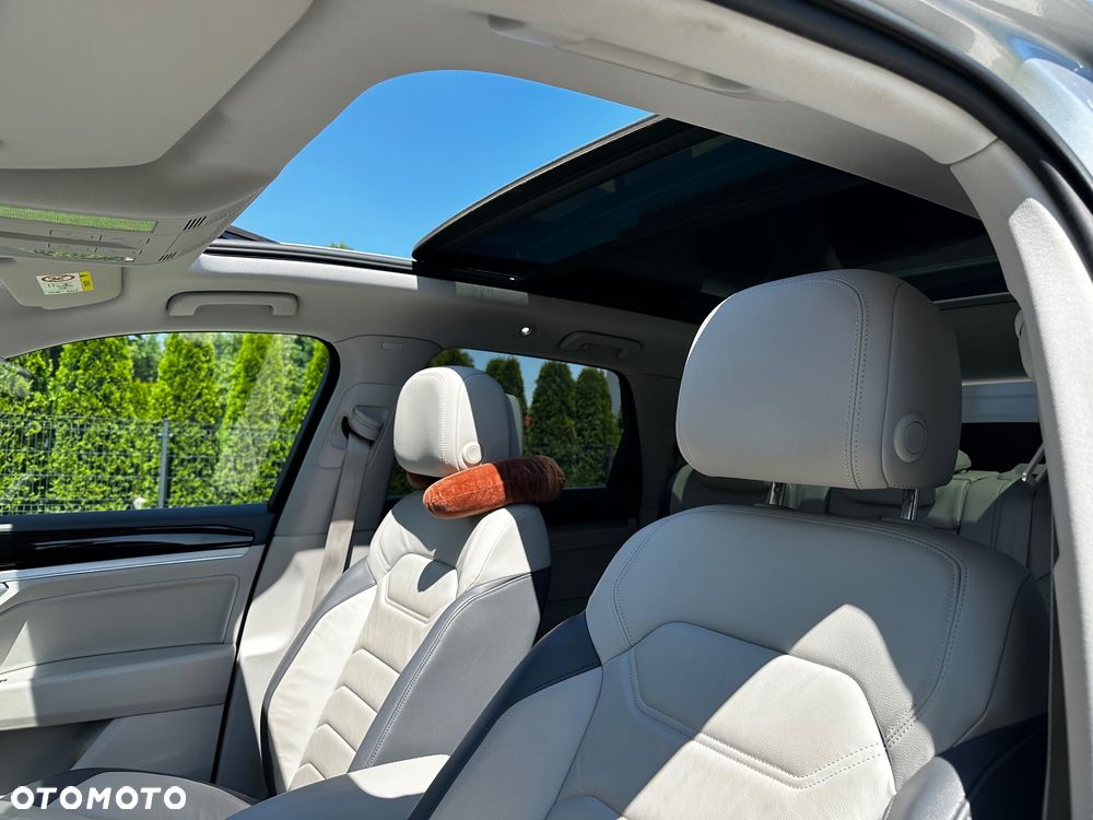 Volkswagen Touareg 3.0 V6 TDI SCR 4Mot - 11