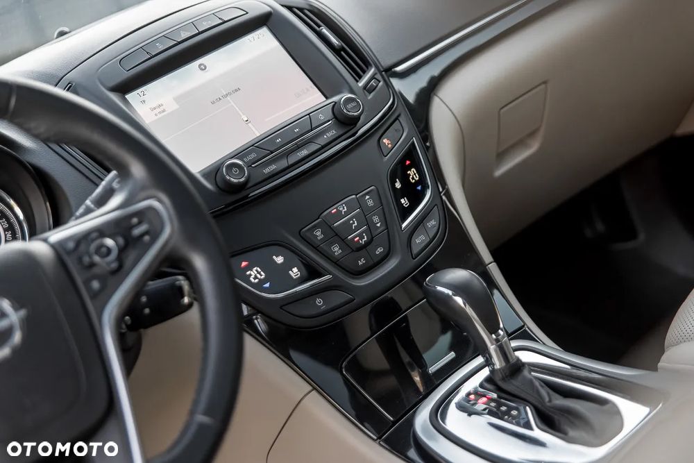 Opel Insignia 2.0 CDTI Sports Tourer Automatik Cosmo - 37