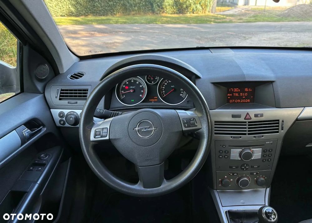 Opel Astra 1.6 Catch me now - 29