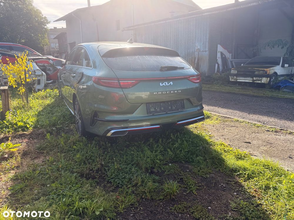 Kia ProCeed 1.5 T-GDI DCT7 OPF GT LINE - 1