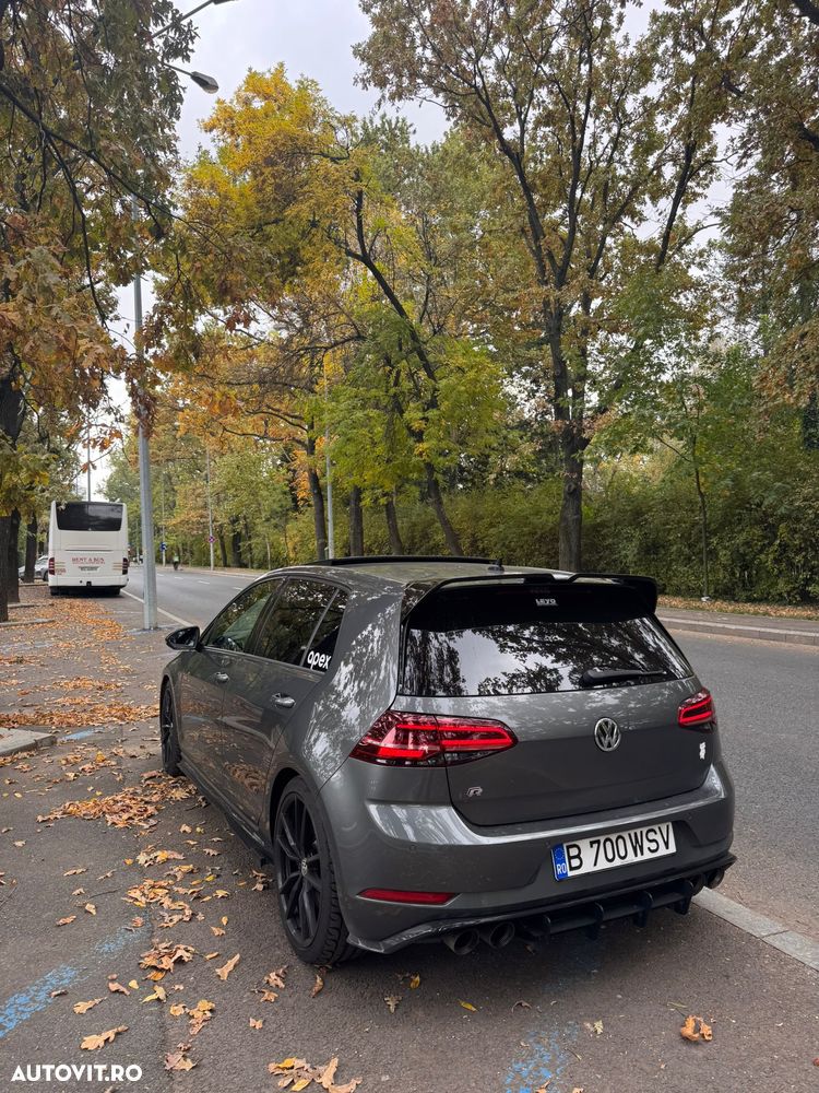 Volkswagen Golf 2.0 TSI DSG R - 4