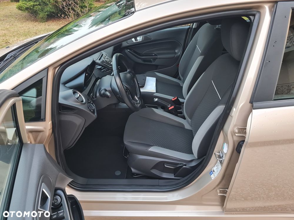 Ford Fiesta 1.25 SYNC Edition - 13