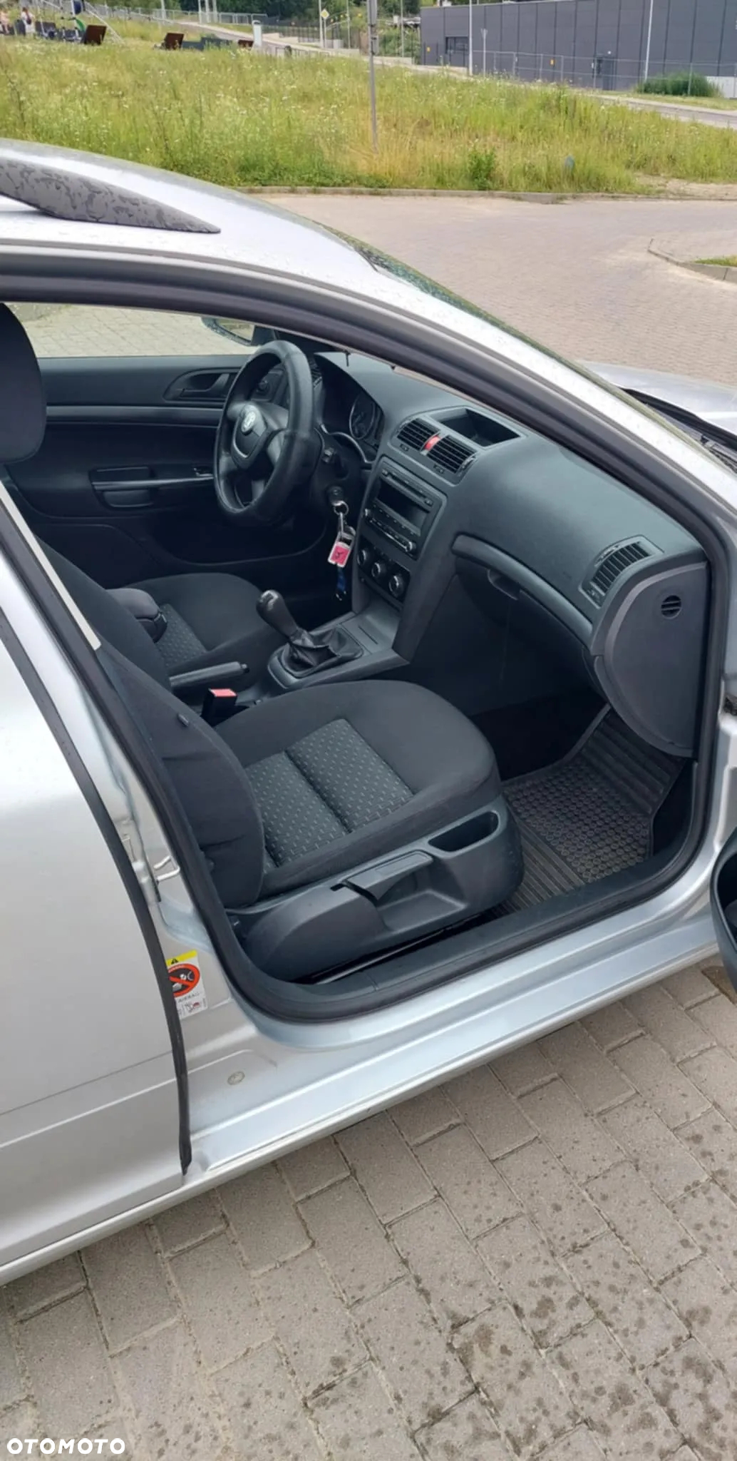 Skoda Octavia 1.6 Classic - 8