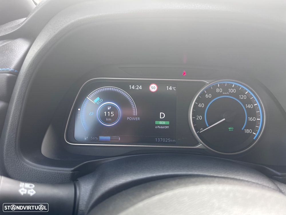 Nissan Leaf N-Connecta - 9