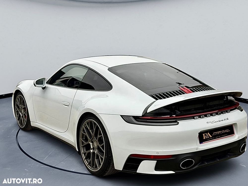 Porsche 911 Carrera 4S PDK - 4