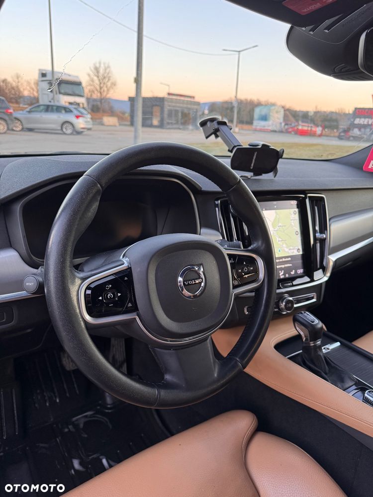 Volvo V90 D3 Momentum - 12