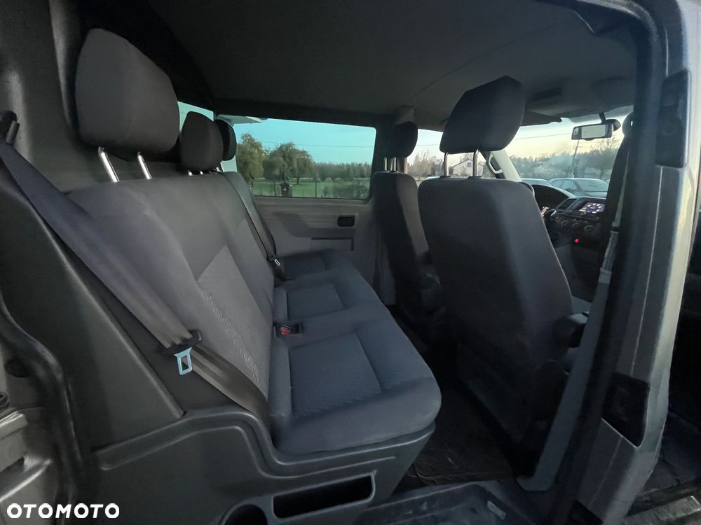 Volkswagen Transporter - 13