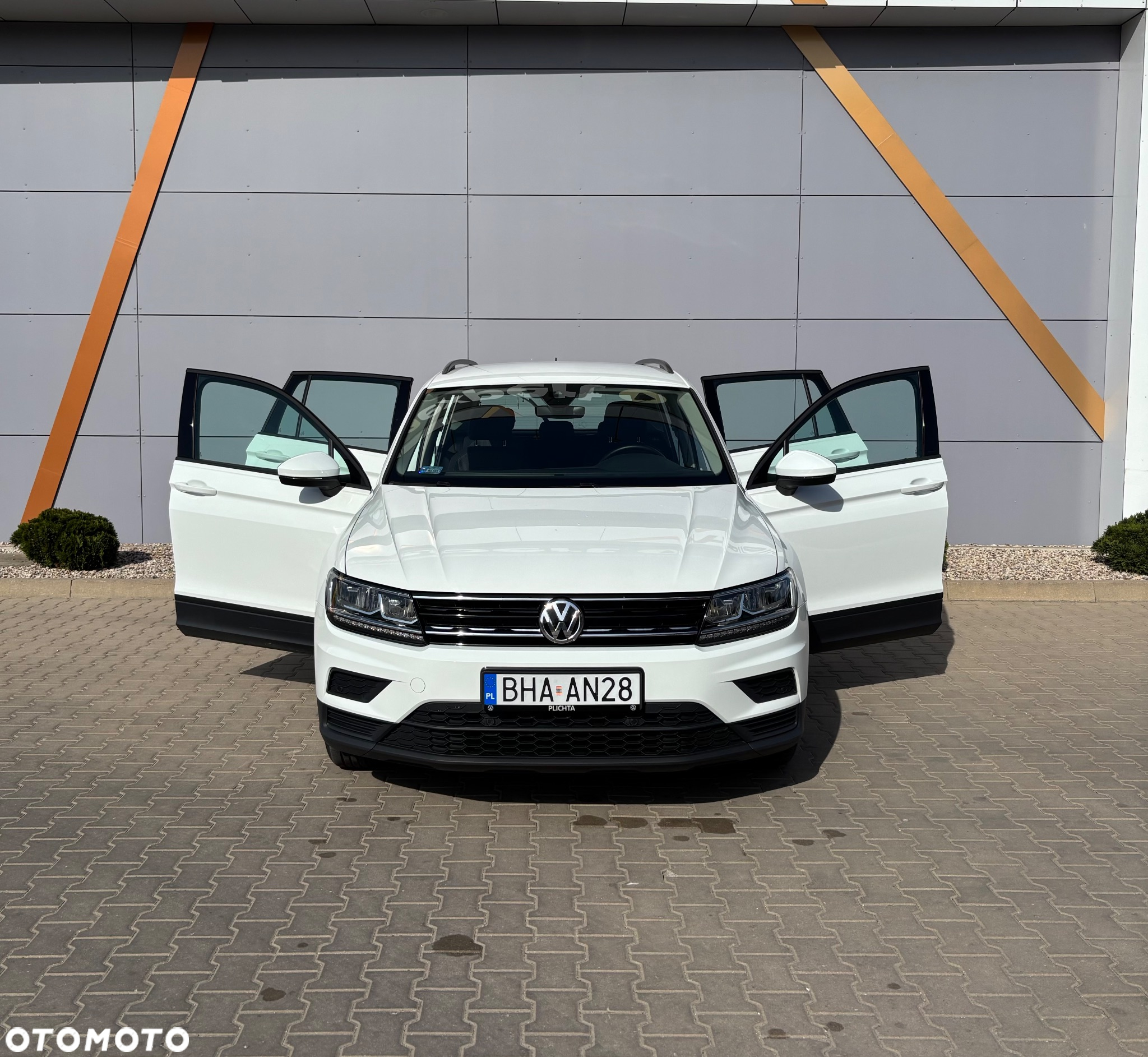 Volkswagen Tiguan 1.5 TSI EVO Trendline - 11