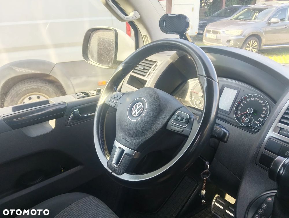 Volkswagen Transporter T5 camper L2H2 2.0 TDI DSG 4Motion  2012 - 16