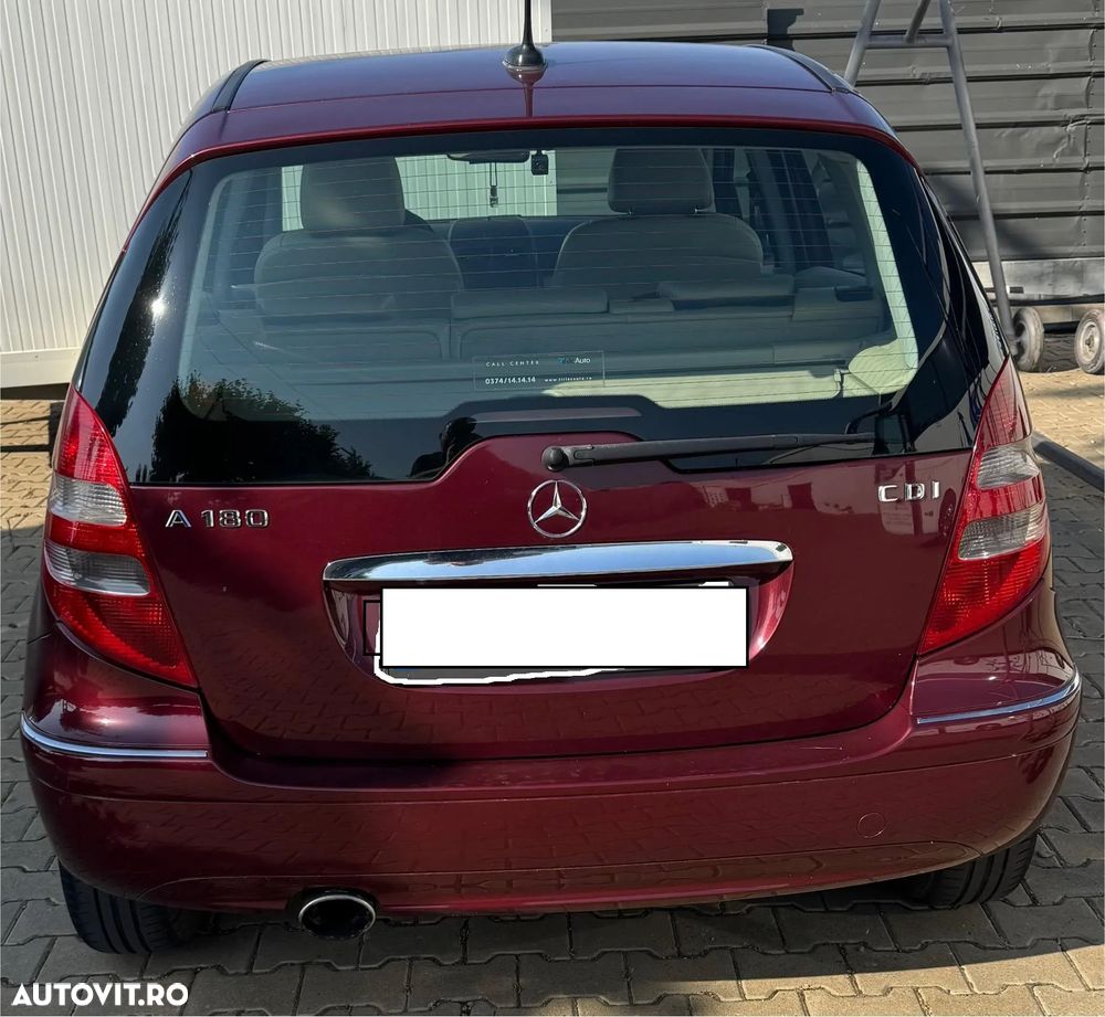 Mercedes-Benz A - 2