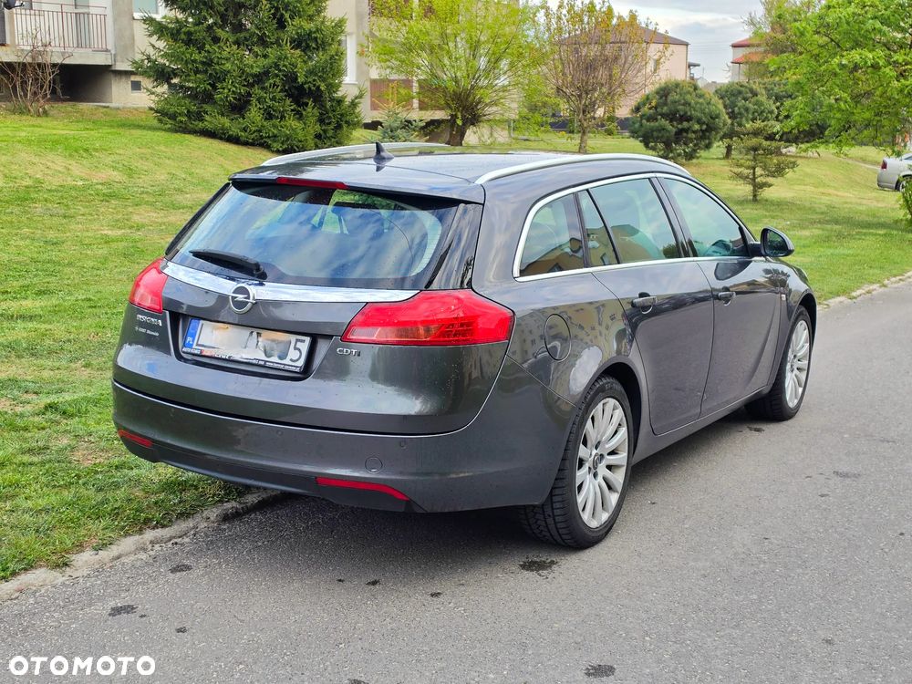 Opel Insignia - 12