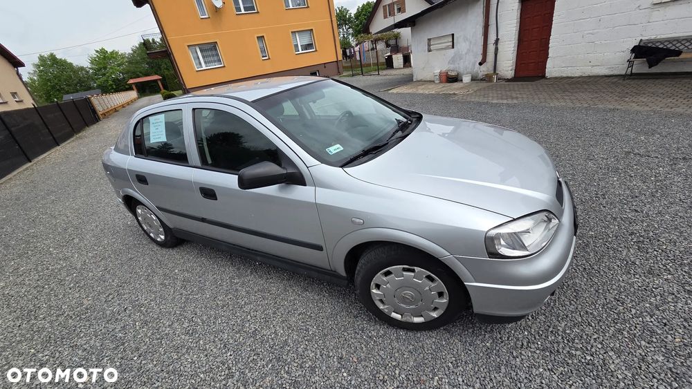 Opel Astra 1.4 Elegance - 2