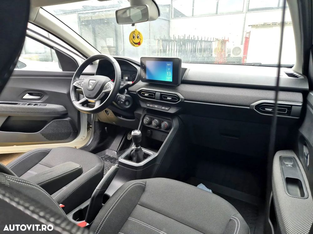 Dacia Logan TCe 90 MT6 Comfort - 7