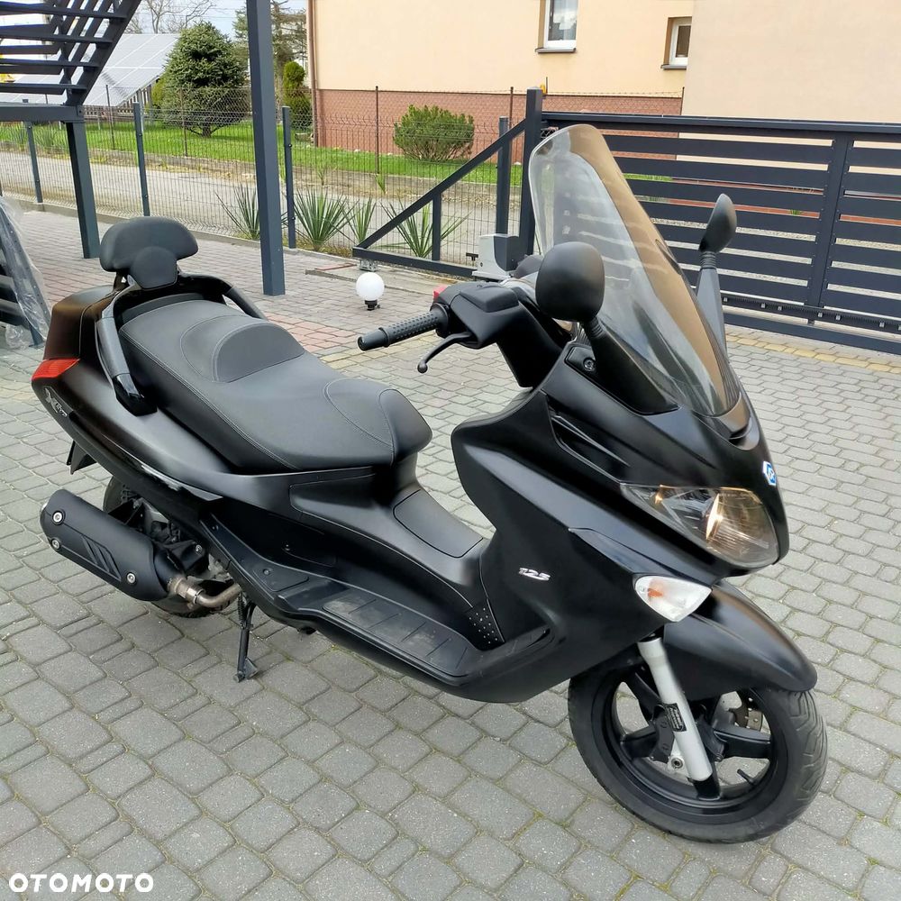 Piaggio Xevo - 3
