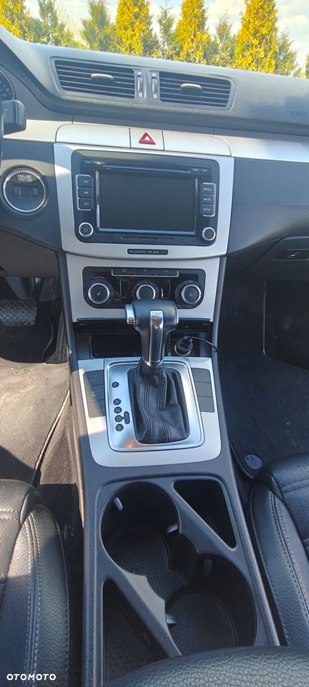 Volkswagen Passat 2.0 TSI DSG Highline - 14