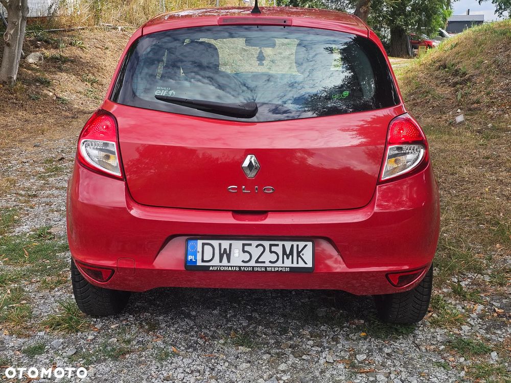 Renault Clio 1.5 dCi Wind - 11