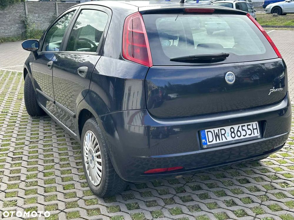 Fiat Punto 1.2 16V Dynamic - 2