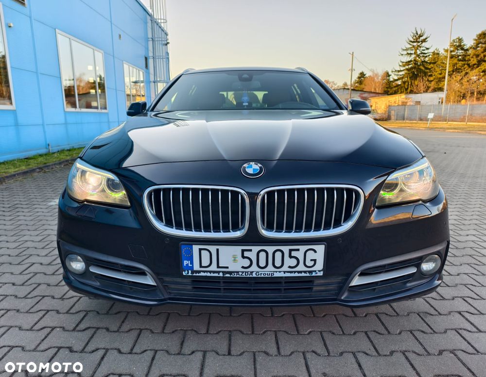 BMW Seria 5 525d - 6