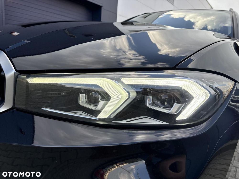 BMW Seria 3 - 25