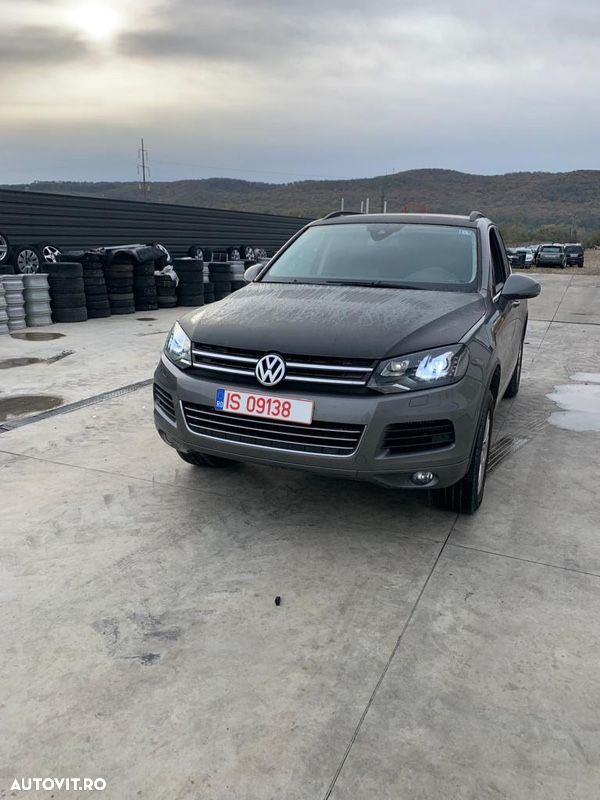 DEZMEMBREZ Piese Auto Volkswagen Touareg 7P Motor 3.0 Diesel euro 5 cod CRC Cutie de Viteze Automata NAC transfer Grup Cardan interior Piele Jante Aluminiu R18