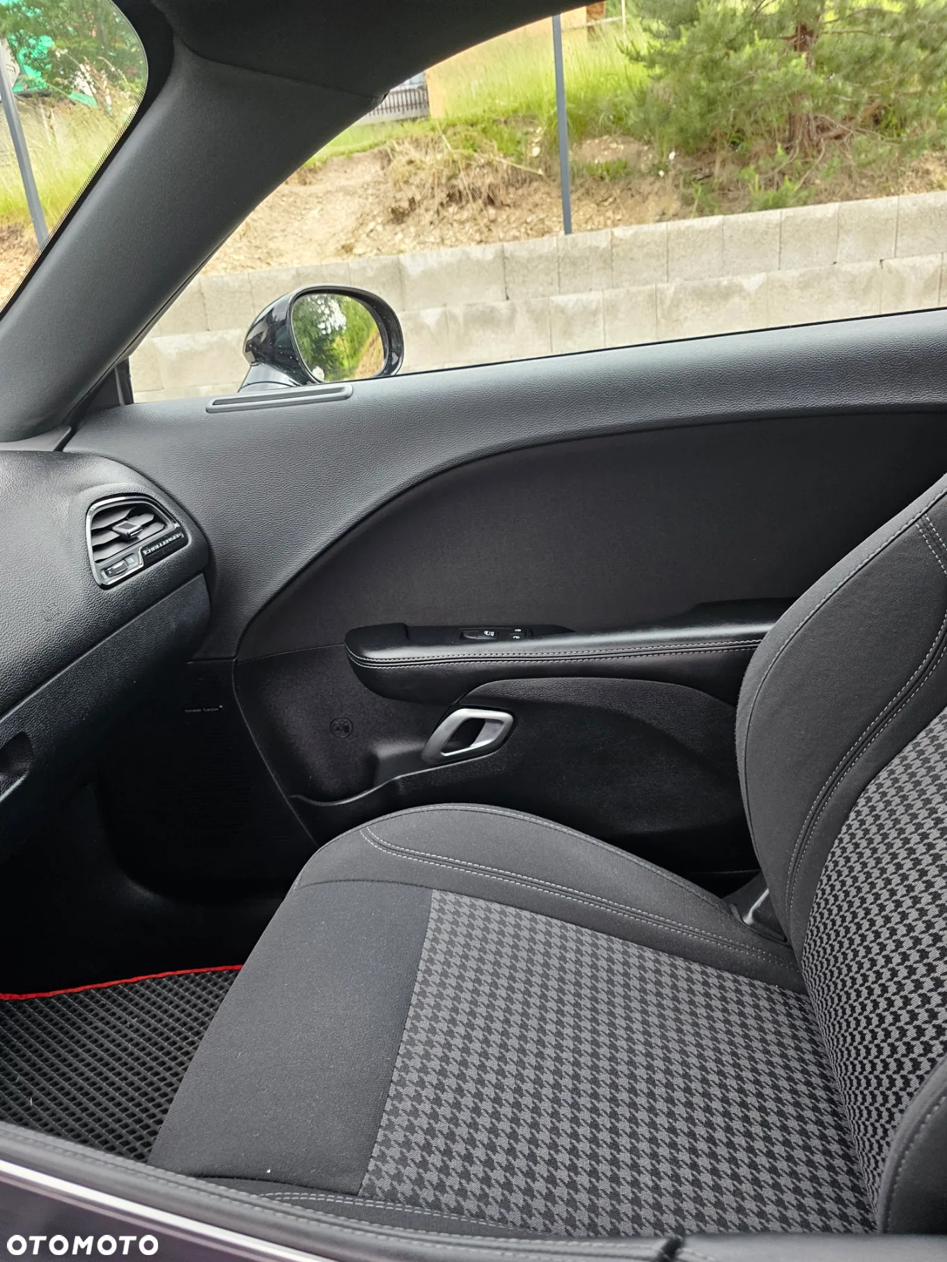 Dodge Challenger Automatik SXT Plus - 18