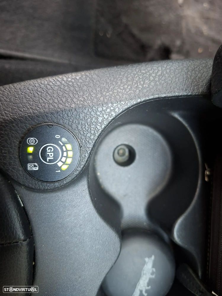 Dacia Logan MCV 0.9 TCe Confort Bi-Fuel - 26