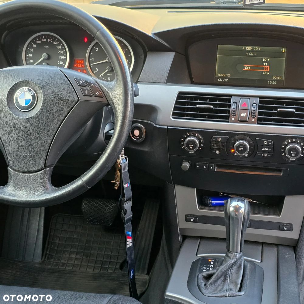 BMW Seria 5 - 11