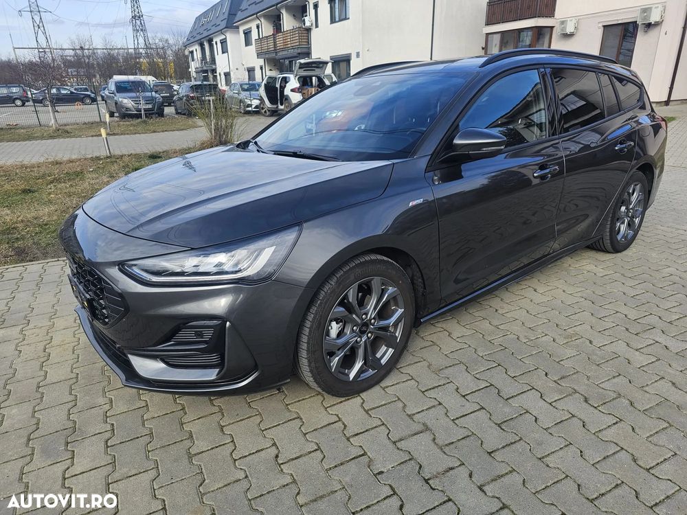 Ford Focus - 1