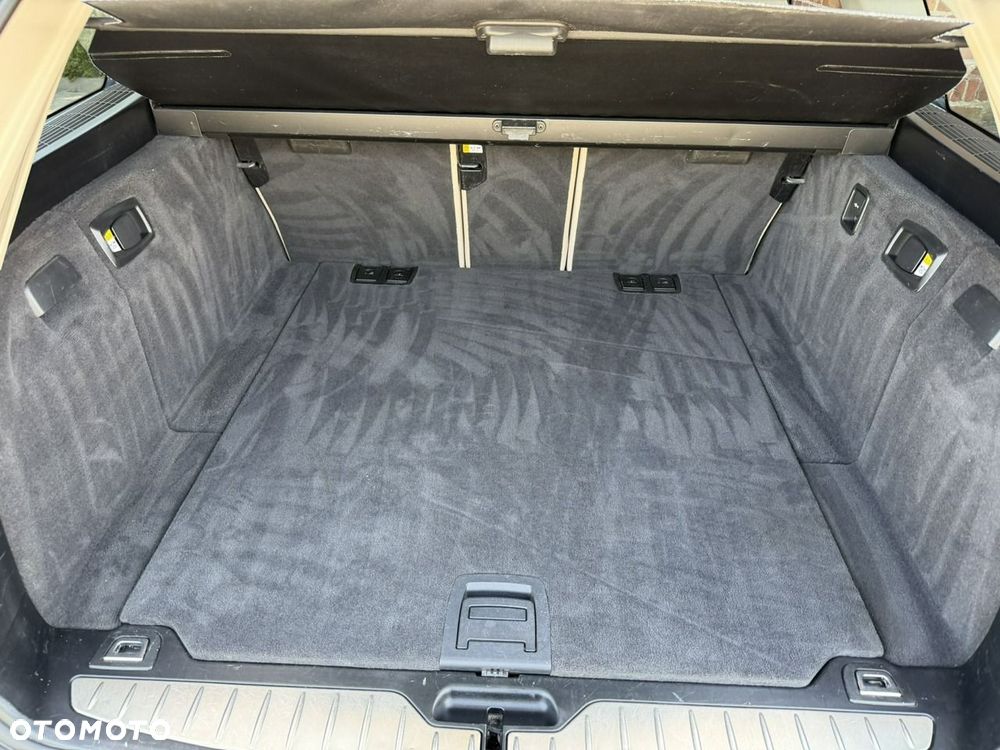 BMW Seria 5 520d Luxury Line - 23