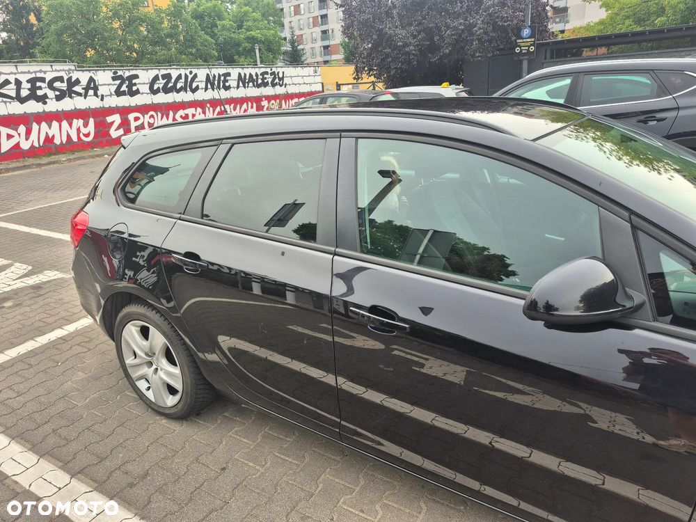 Opel Astra 1.4 T Sport - 8