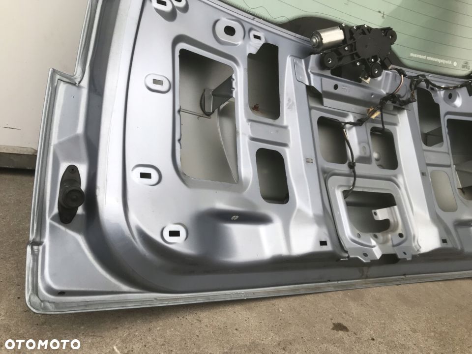 Klapa bagażnika Ford C-Max I 03-10r - 12