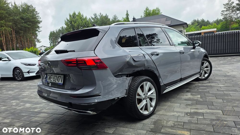 Volkswagen Golf Alltrack - 11