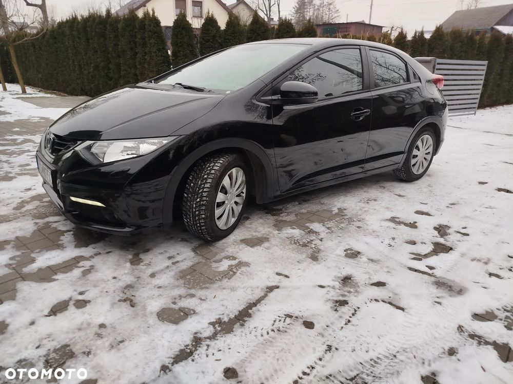 Honda Civic 1.8 i-VTEC Sport - 12