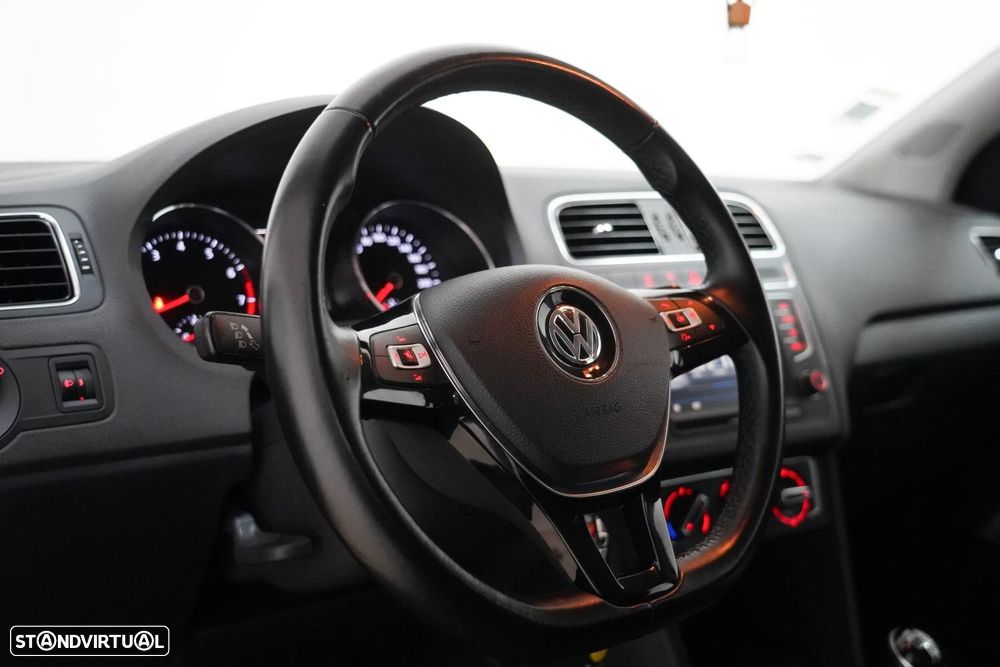 VW Polo 1.2 TSi Confortline Nav - 8