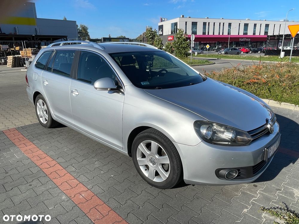 Volkswagen Golf - 10