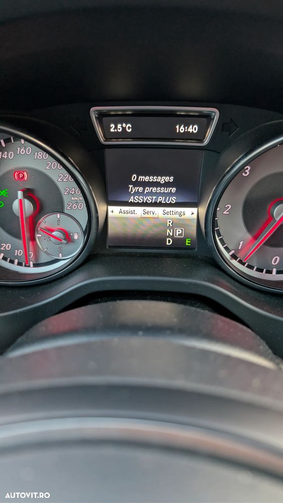 Mercedes-Benz CLA 200 - 13