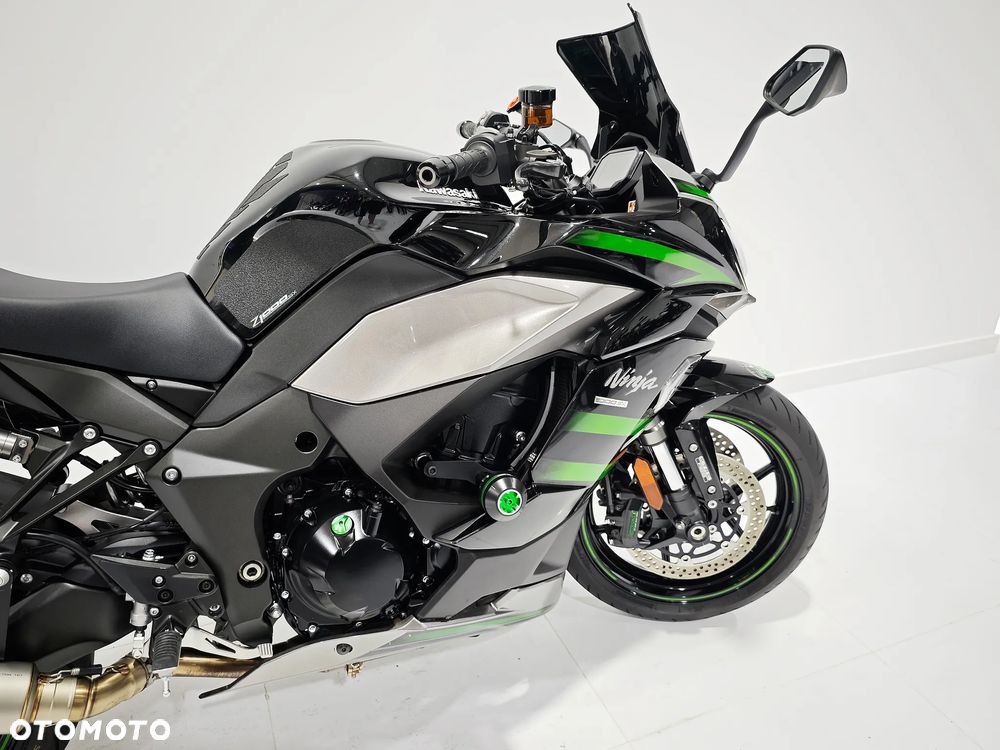 Kawasaki Ninja 1000 SX - 10