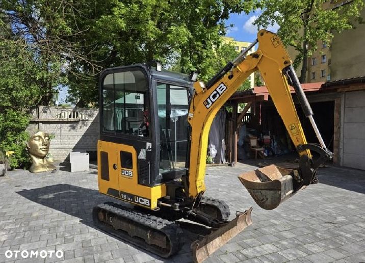 JCB 16c1 - 1