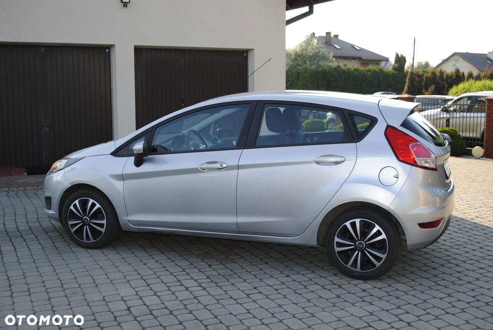 Ford Fiesta - 4