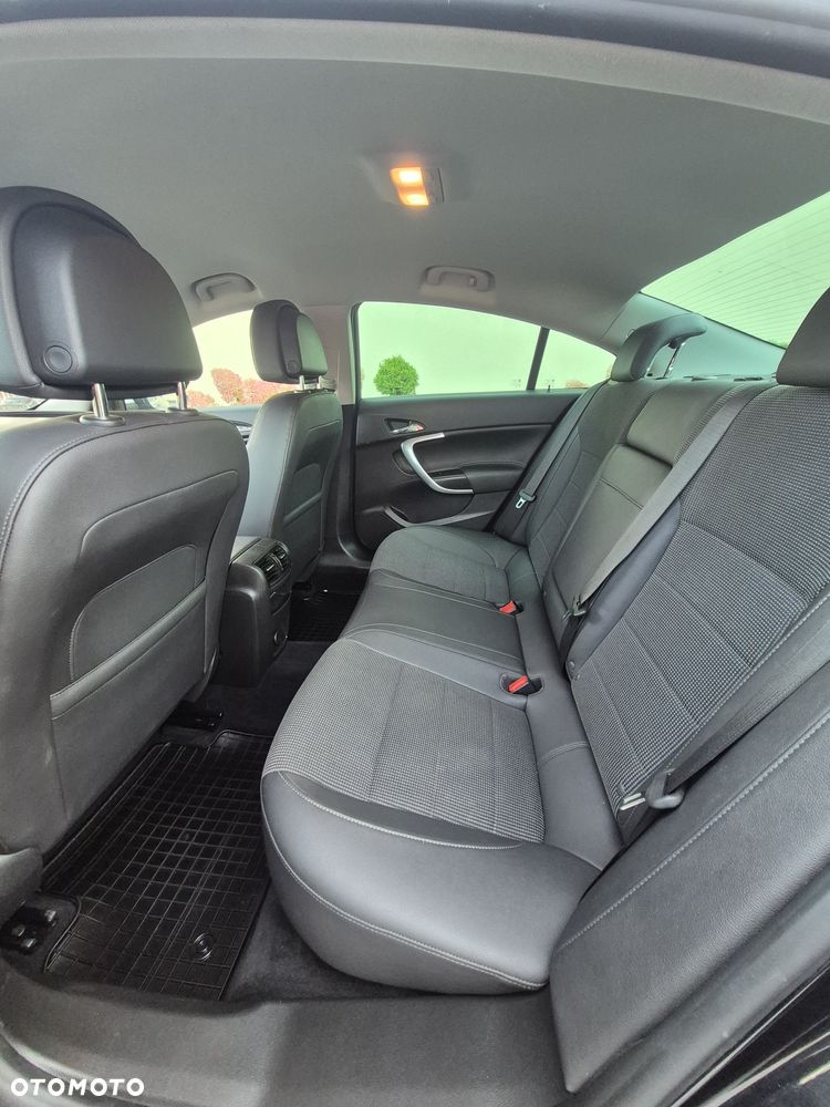 Opel Insignia - 4